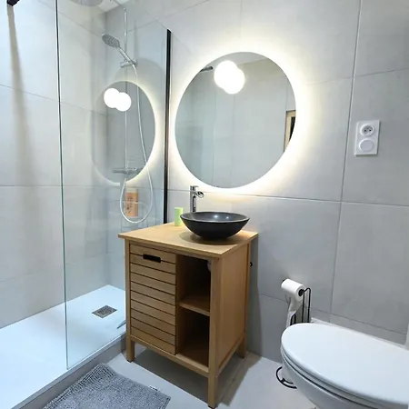 Marina - Charmante Maison Avec Courette 度假居